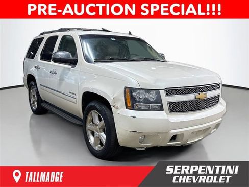 Used 2013 Chevrolet Tahoe LTZ RWD image 1