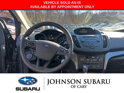 Used 2017 Ford Escape SE image 7