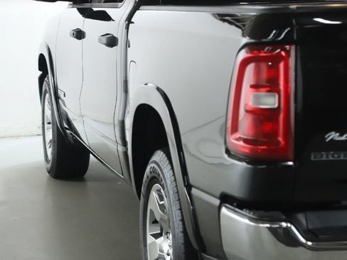 Used 2025 RAM 1500 Big Horn AWD/4WD image 41