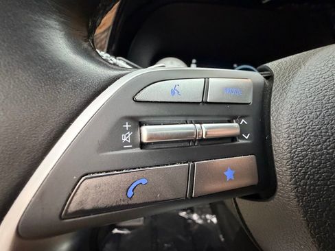 Used 2024 Hyundai Palisade Calligraphy image 23