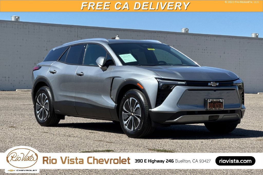 Used 2025 Chevrolet Blazer EV LT FWD image 1