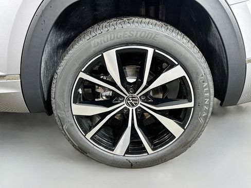 New 2026 Volkswagen Atlas SEL Premium R-Line AWD/4WD image 32