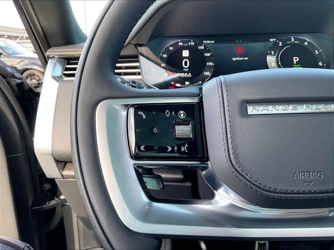 New 2025 Land Rover Range Rover SE image 17