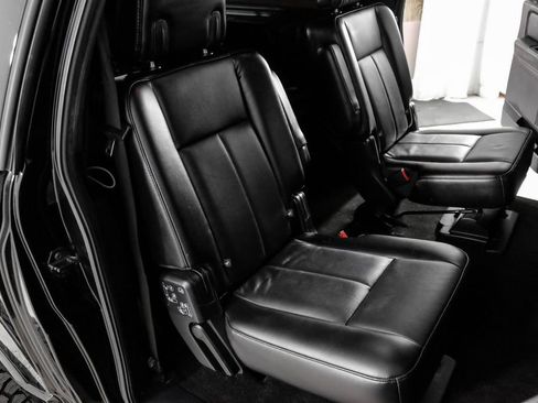 Used 2017 Ford Expedition EL Limited w/ Equipment Group 301A image 25