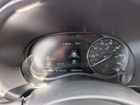 Used 2024 Nissan Kicks SV image 15