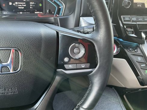 Used 2023 Honda Odyssey Elite image 30