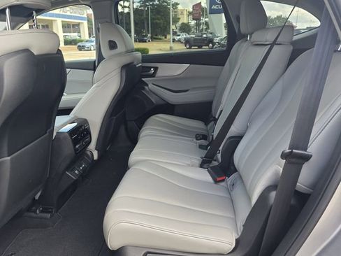 Used 2023 Acura MDX FWD w/ Technology Package image 27