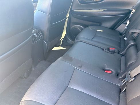 Certified 2020 Nissan Rogue SL FWD image 15