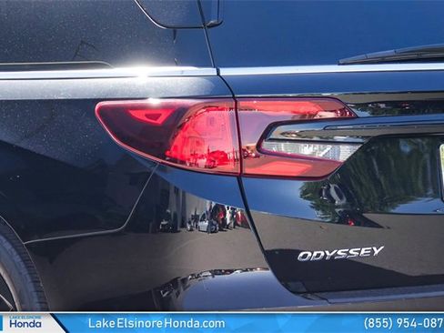 Used 2023 Honda Odyssey Sport image 12