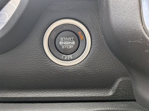 Used 2024 RAM 3500 Big Horn image 34