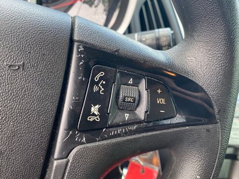Used 2013 Chevrolet Equinox LS FWD image 24