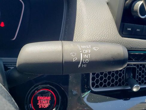 Used 2023 Honda Civic Sport image 29