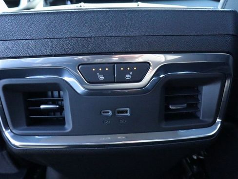 New 2026 GMC Sierra 2500 Denali w/ Denali Reserve Package image 25