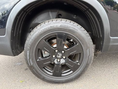 Used 2017 Honda Ridgeline Black Edition image 9