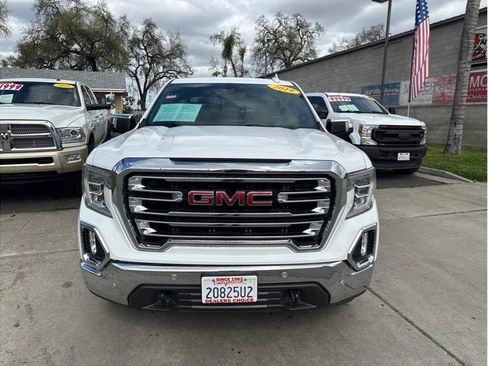 Used 2019 GMC Sierra 1500 SLT w/ SLT Premium Plus Package AWD/4WD image 2