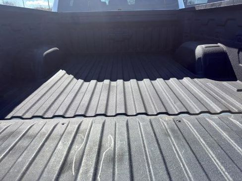 Used 2023 Chevrolet Silverado 1500 LT Trail Boss w/ Protection Package AWD/4WD image 8