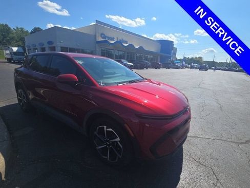 Used 2025 Chevrolet Equinox EV LT FWD image 1