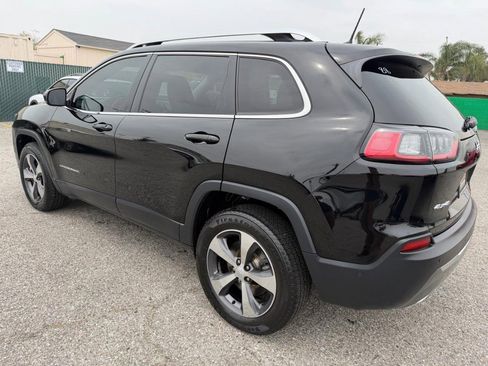 Used 2019 Jeep Cherokee Limited w/ Technology Group image 9