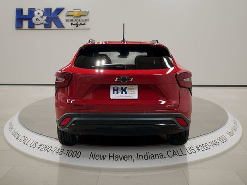 New 2026 Chevrolet Trax RS image 6