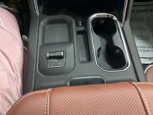 New 2026 GMC Sierra 3500 Denali Ultimate AWD/4WD image 40
