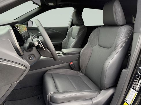 Certified 2025 Lexus RX 350 w/ Convenience Package AWD/4WD image 10