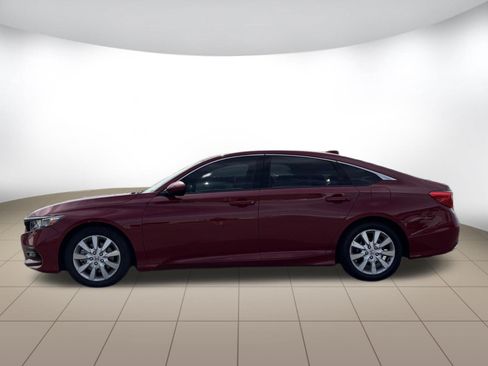 Used 2020 Honda Accord Sport image 4