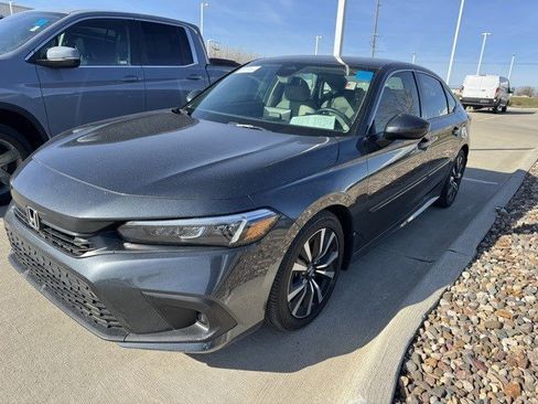Used 2024 Honda Civic EX image 1