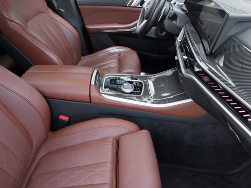 Used 2024 BMW X5 M60i AWD/4WD image 13