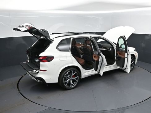 New 2026 BMW X5 xDrive40i w/ M Sport Package AWD/4WD image 49
