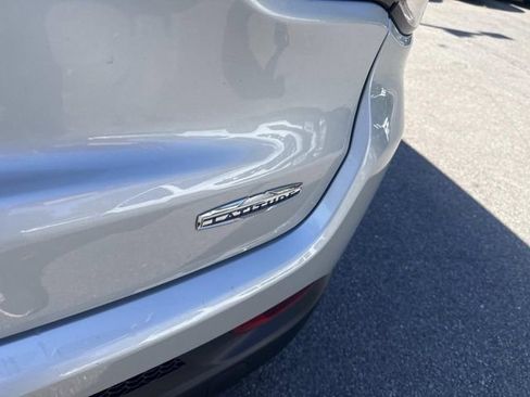 Used 2024 Jeep Compass Latitude image 6