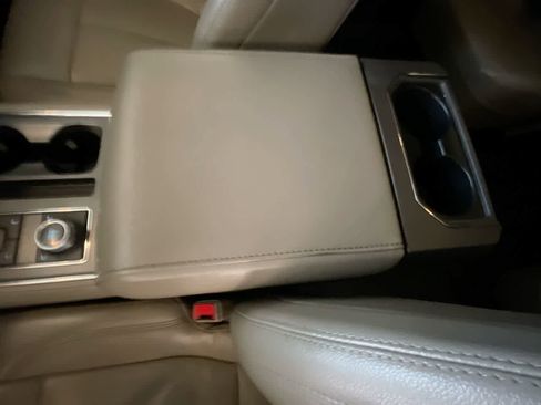 Used 2020 Ford Expedition Max XLT w/ Equipment Group 202A image 21