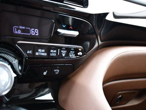 Certified 2026 Acura MDX FWD w/ Technology Package image 14