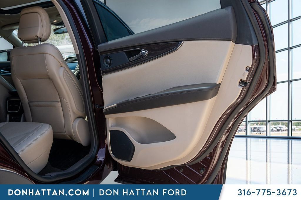 Used 2020 Lincoln Nautilus Reserve AWD/4WD image 20
