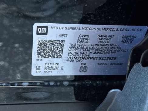 New 2026 Chevrolet Equinox EV LT w/ LPO, Blackout Package image 27