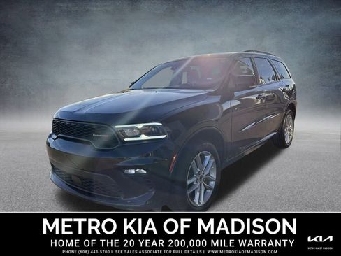 Used 2023 Dodge Durango GT image 1