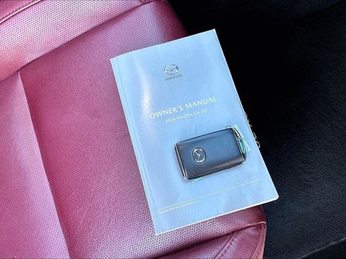 Used 2024 MAZDA CX-30 AWD 2.5 S w/ Preferred Package image 11