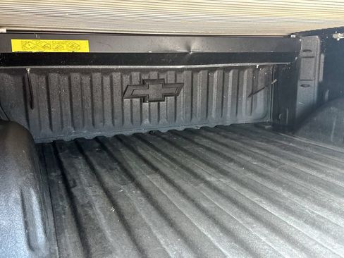 Used 2020 Chevrolet Silverado 1500 RST AWD/4WD image 15