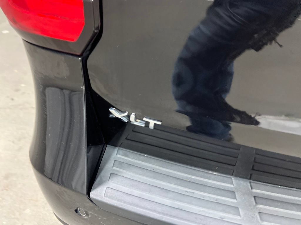 Used 2024 Ford Expedition XLT AWD/4WD image 19