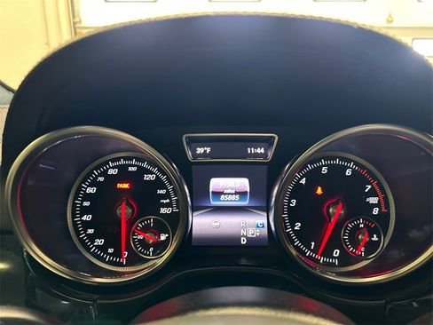 Used 2019 Mercedes-Benz GLS 450 4MATIC image 21