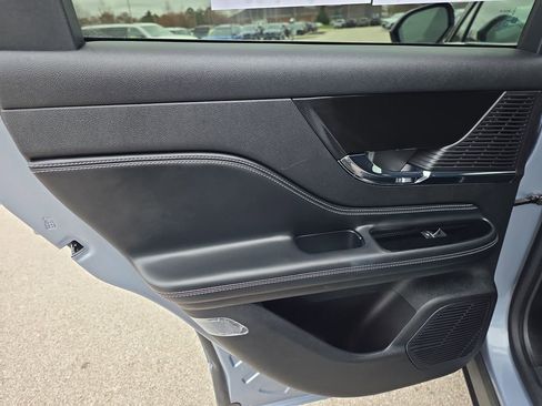 Used 2022 Lincoln Corsair AWD w/ Equipment Group 101A image 29