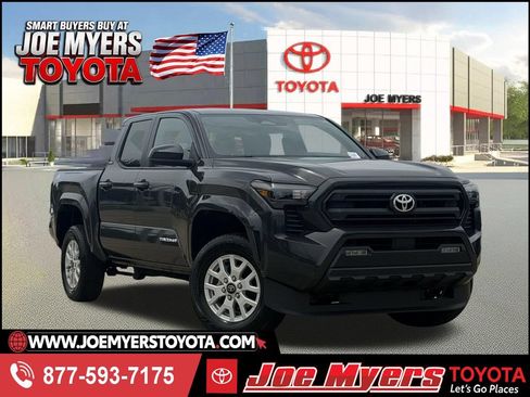 Used 2024 Toyota Tacoma SR5 AWD/4WD image 1