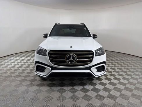 New 2026 Mercedes-Benz GLS 450 4MATIC image 2