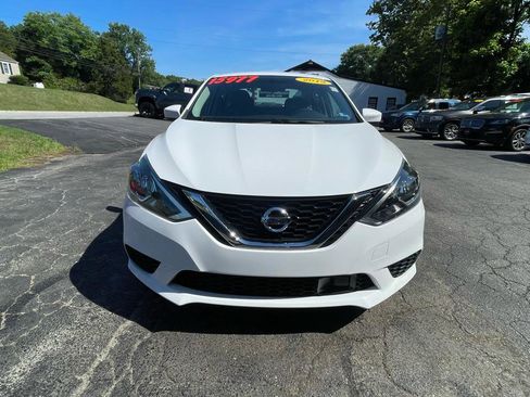 Used 2019 Nissan Sentra SV FWD image 14