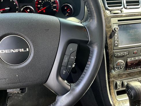 Used 2012 GMC Acadia Denali AWD/4WD image 12