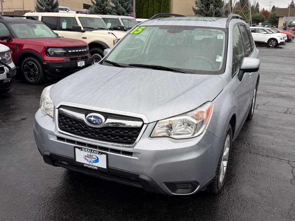 Used 2015 Subaru Forester 2.5i Premium AWD/4WD image 4