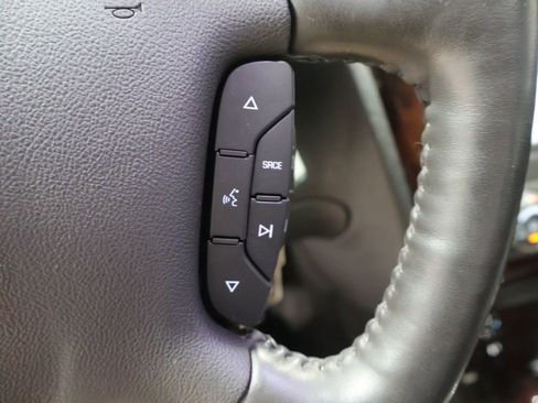 Used 2008 Cadillac DTS FWD image 35