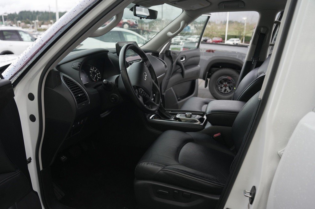 Used 2024 INFINITI QX80 Luxe AWD/4WD image 16
