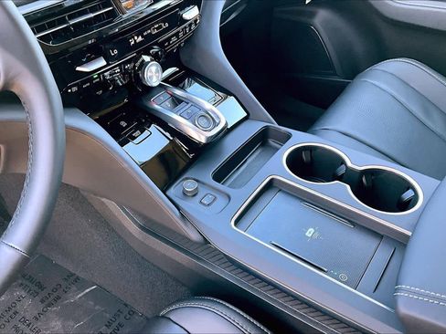 New 2026 Acura MDX w/Technology Package image 7