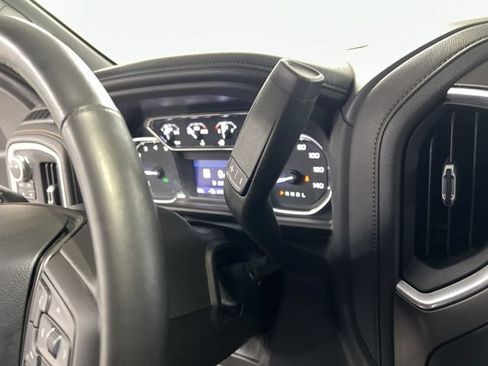Used 2022 GMC Sierra 1500 AT4 w/ AT4 Preferred Package AWD/4WD image 16