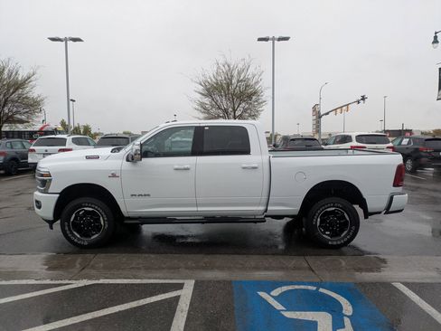 Used 2025 RAM 2500 Laramie image 10